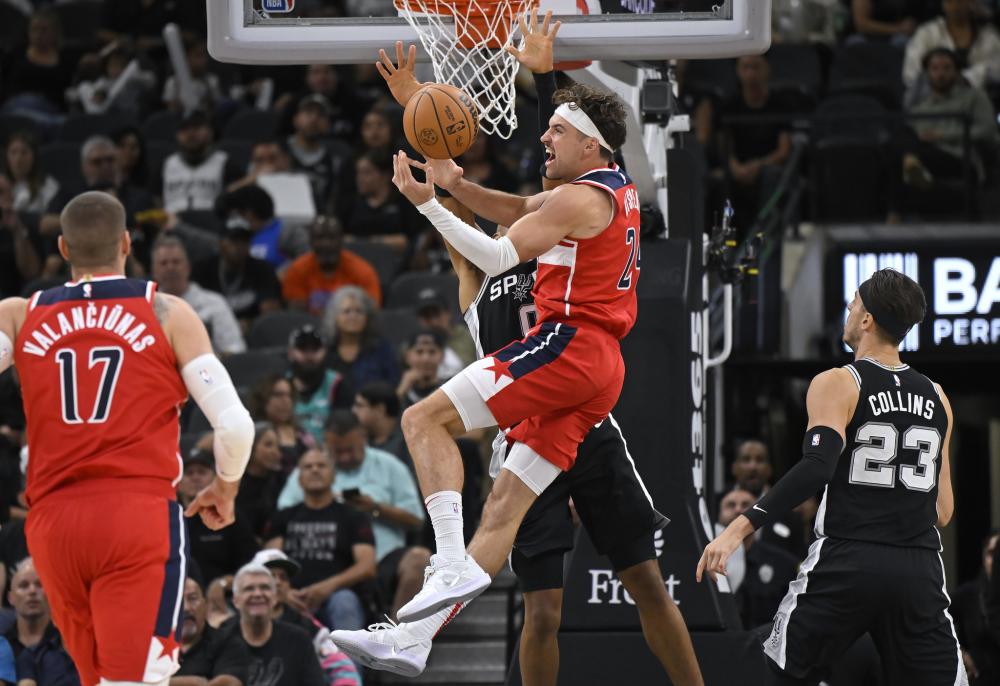 他为何做出 他为何做出