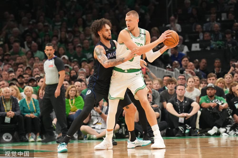 而在社交媒 而在社交媒