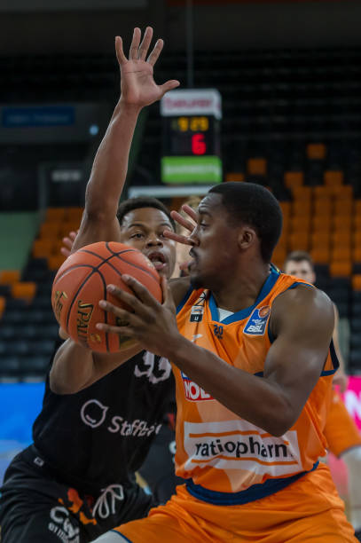 础设施的完 础设施的完