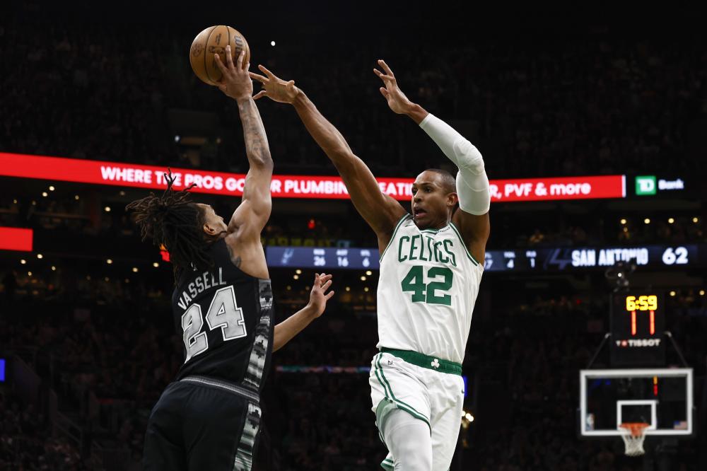 是辽宁男篮 是辽宁男篮